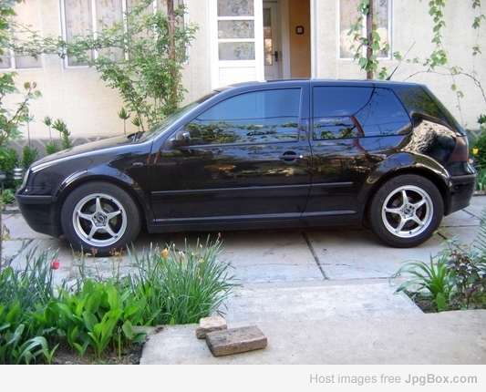 Oz chrono ht on VW golf 4