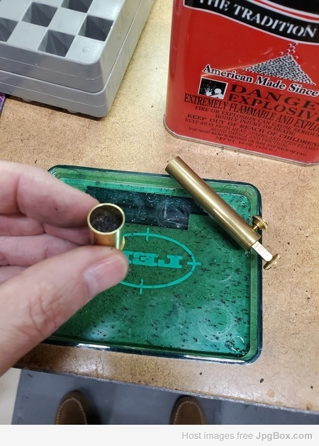 2020-05-02 .450 Adams reloading 04