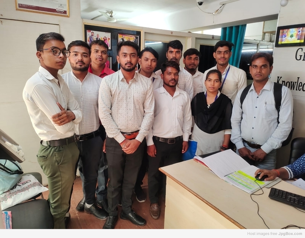 Top B Pharma College in Mirzapur