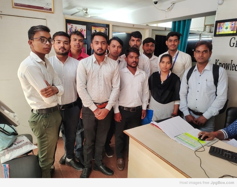 Top B Pharma College in Mirzapur