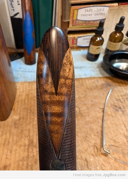 [Linked Image from jpgbox.com]